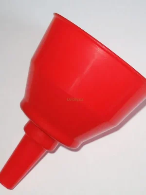 Nálevka do nádrže Preiswert