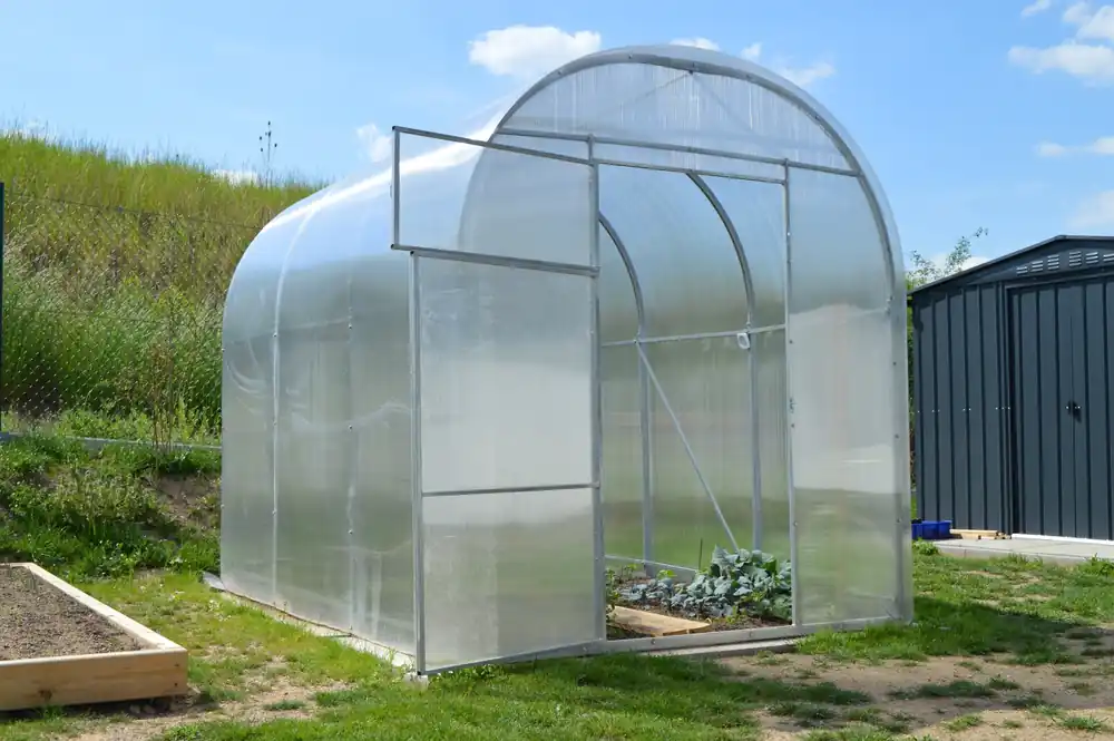 skleník LANITPLAST DNĚPR 2,10x3 m PC 4 mm Highlight
